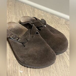 Birkenstocks Boston Clog Dark Brown Size 36